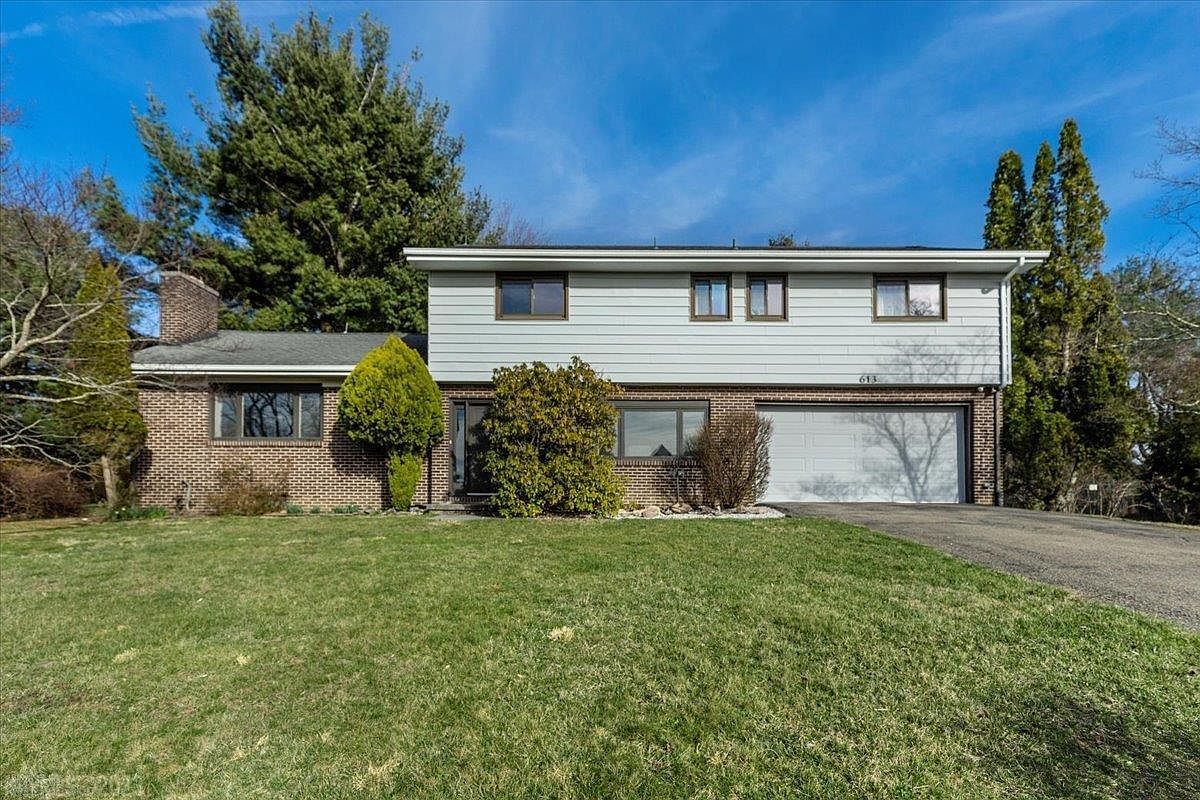 613 Piedmont St, Blacksburg, VA 24060 Zillow