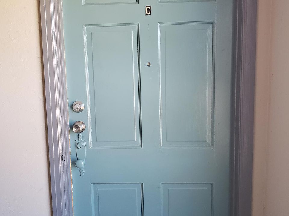 1st image of 1120 N Sylvania Ave #3
