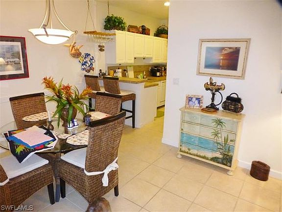 4th image of 9759 Glen Heron Dr