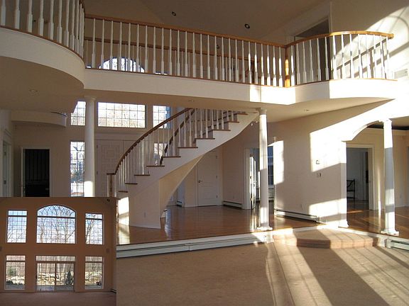 Gorgeous Grand Foyer Entry