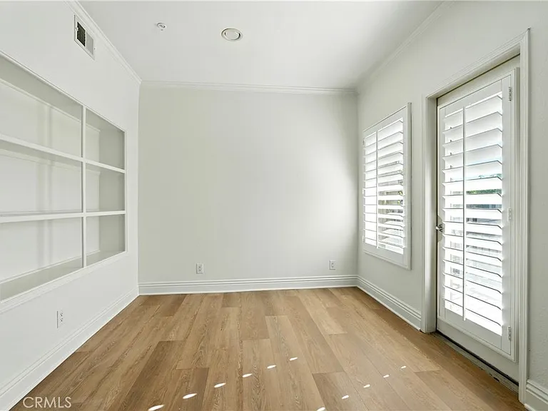 22681 Oakgrove #225 — Photo 5