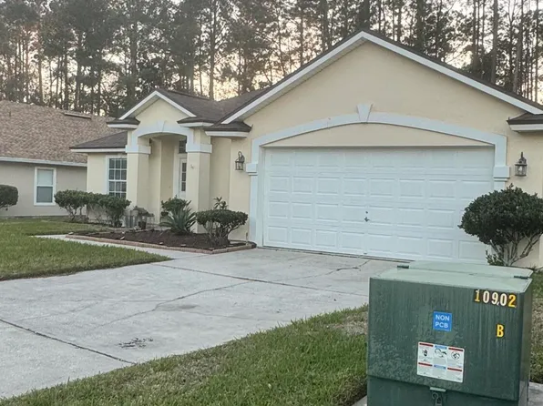 10898 APPLE BLOSSOM Trail E, Jacksonville, FL 32218