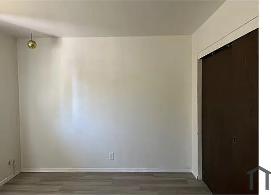 2 bed, 700 sqft, $2,400 — Photo 4
