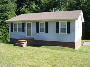 913 Old Winston Rd, High Point, NC 27265