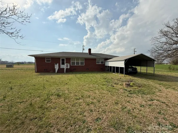 2730 Medlin Rd, Monroe, NC 28112