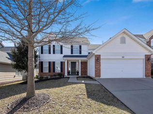 2440 Hickory Manor Dr, Ballwin, MO