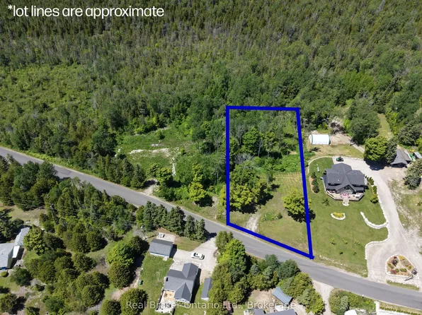 118 Tamarac Rd, Northern Bruce Peninsula, ON N0H 1W0