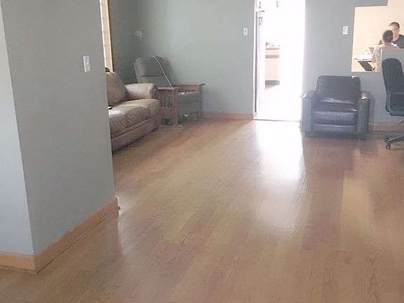 2nd image of 2524 S Claremont Ave