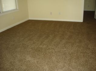 883 N Gordon St, Pomona, CA 91768