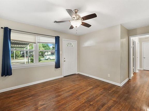 4th image of 10502 Fairland Dr