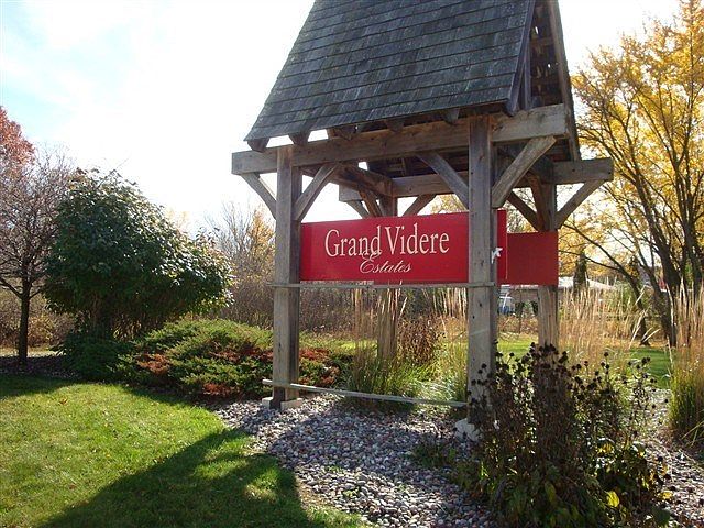 1st image of 26 & 27 W Grand Videre Dr