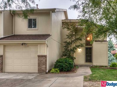 4012 N 103rd Plz, Omaha, NE, 68134