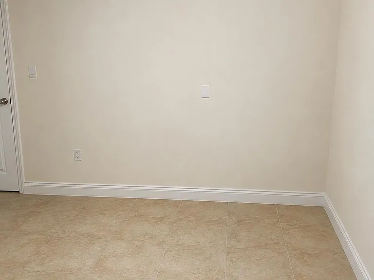 6980 NW 186th St #3-523A — Photo 6