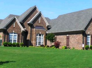 180 White Pine Pl, Oakland, TN 38060