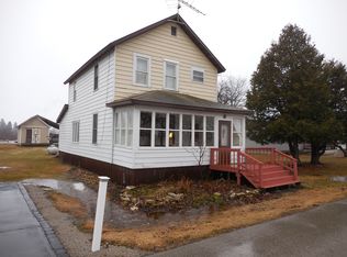 13769 Main St, Nahma, MI 49864