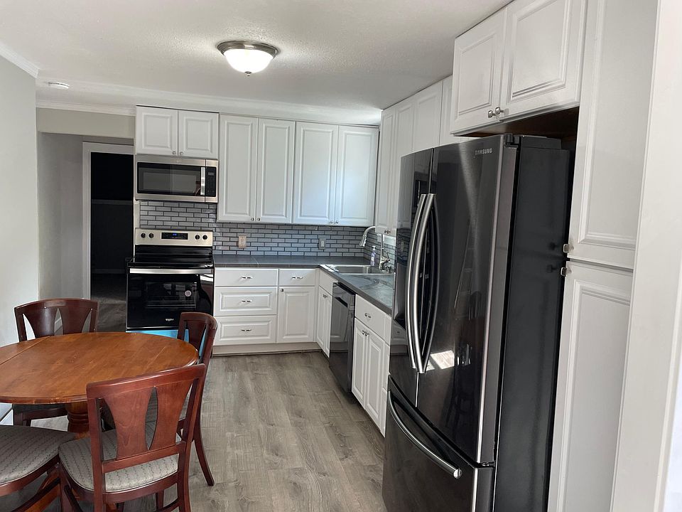 1st image of 8721 SE 67th Ave #8725