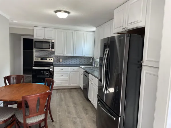 8721 SE 67th Ave, Portland, OR