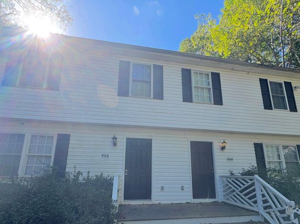 906 Grand Arbre Dr