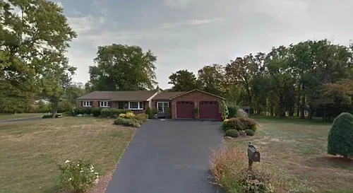 38 Ashton Rd Photo 1