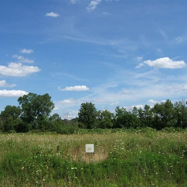 1st image of 12 Ashley Ln