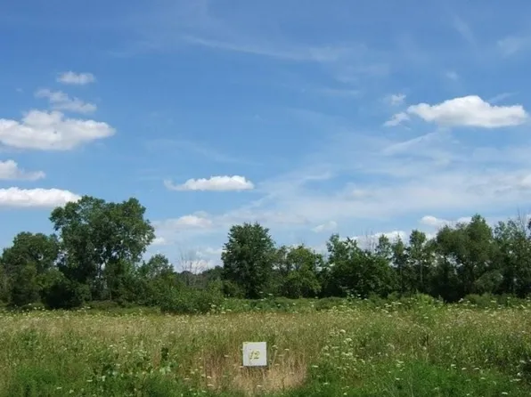 12 Ashley Ln, Allenton, MI 48002