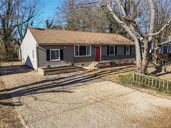 2nd image of 920 Foley Dr