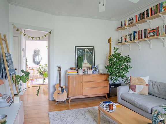 4th image of 4615-4625 N Leavitt St #4615-3