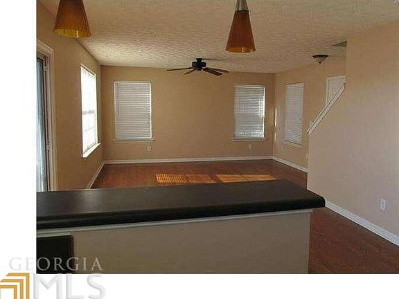4th image of 164 Swanee Ln