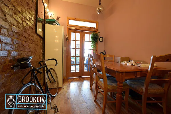 Rented by null | media 16