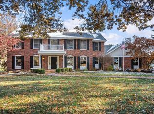 276 Pennington Ln, Chesterfield, MO 63005
