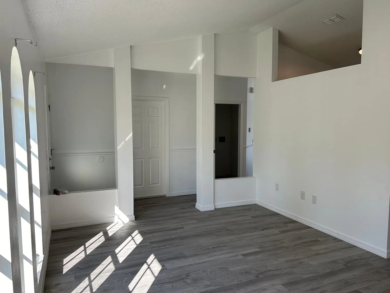 3 bed, $1,950 — Photo 4