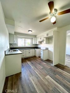 14 Camelback Ave N, Carson, CA, 90745