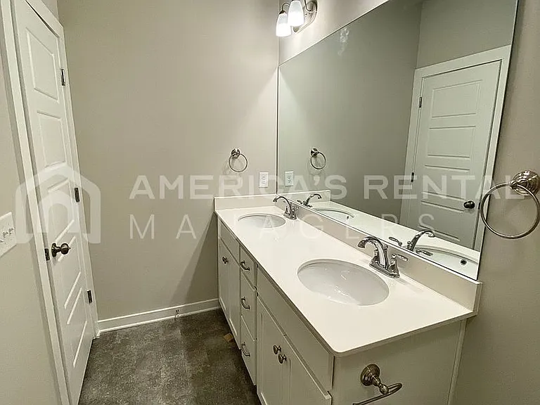 100 Barnett Pl — Photo 14