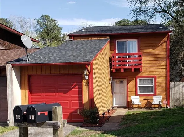 12 Hardwick Cir, Chesapeake, VA 23320