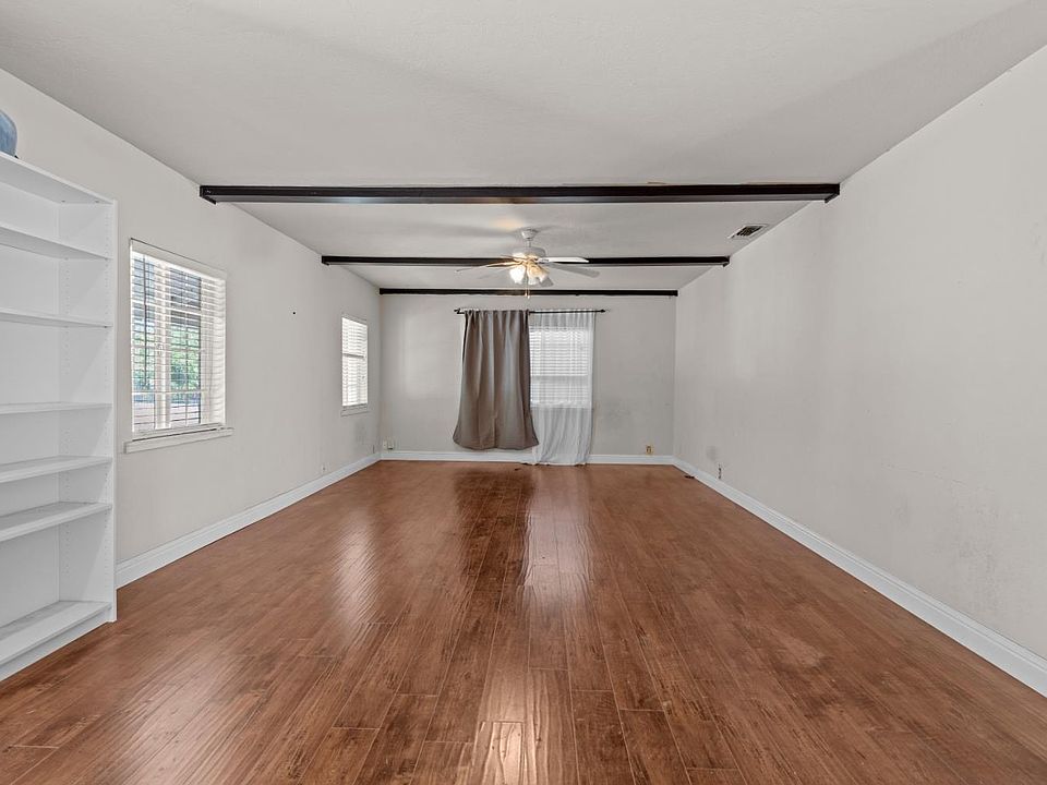 1st image of 5081 Warwick Ave