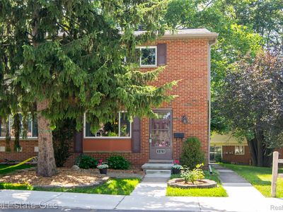 3323 Williamsburg Rd, Ann Arbor, MI, 48108