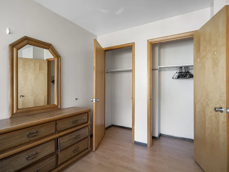 211 Linden Avenue — Photo 24
