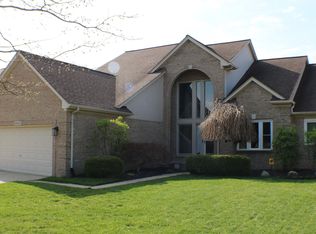 21528 Mackenzie Dr, Macomb, MI 48044