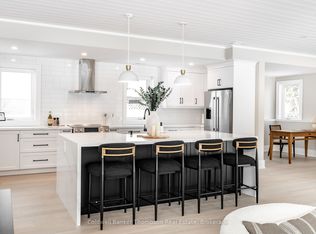 32 Church St, Huntsville, ON P1H1H1