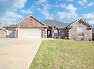 3725 Glenbrook Loop, Springdale, AR 72764