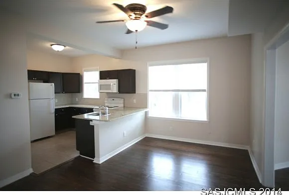 78 Riberia St #B — Photo 6
