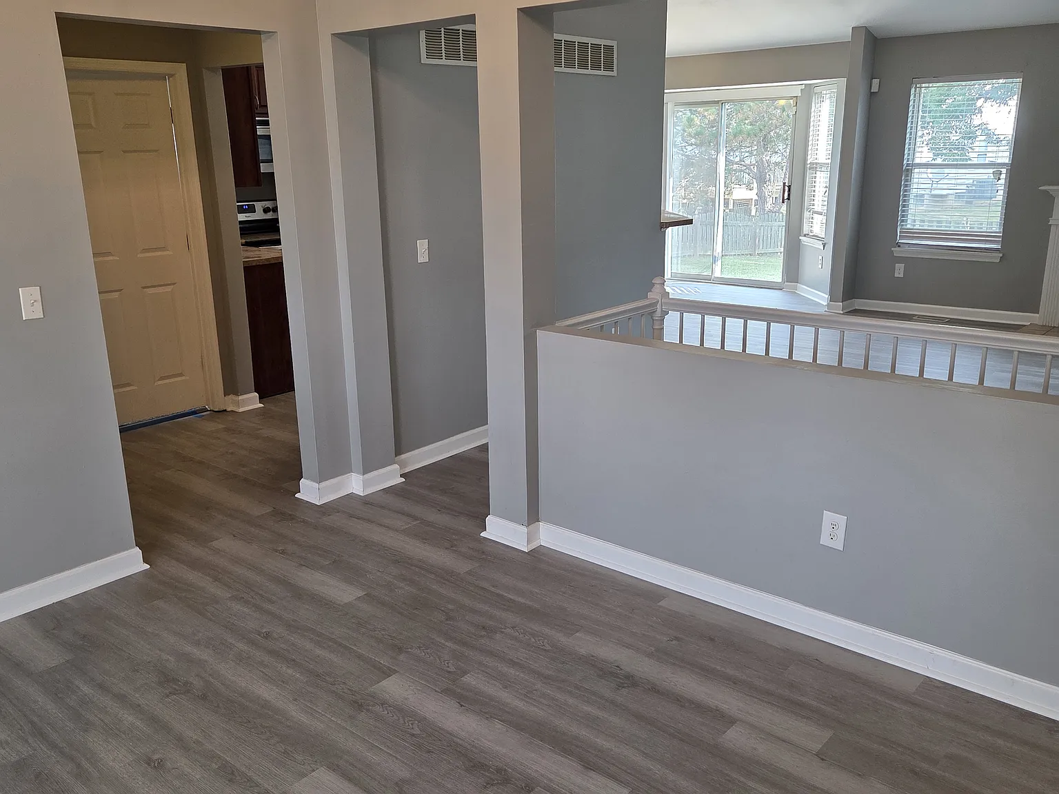 16384 Hampden Pl — Photo 3