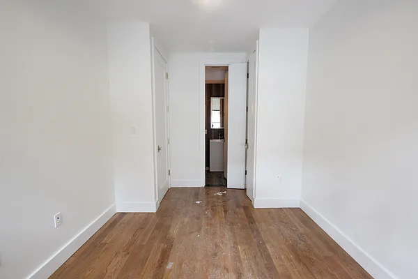 Rented by Nooklyn NYC LLC | media 80