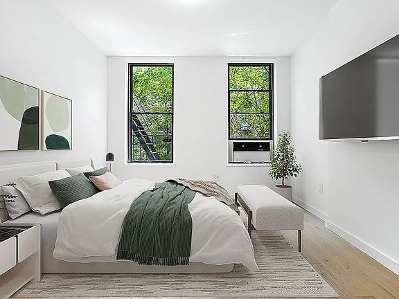 5th image of 786 President St #2L