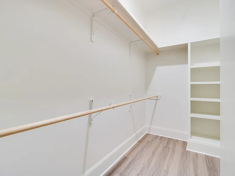 109 Perth Pl — Photo 15