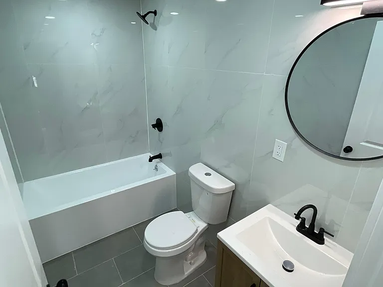 207 Hansbury Ave #2F — Photo 3