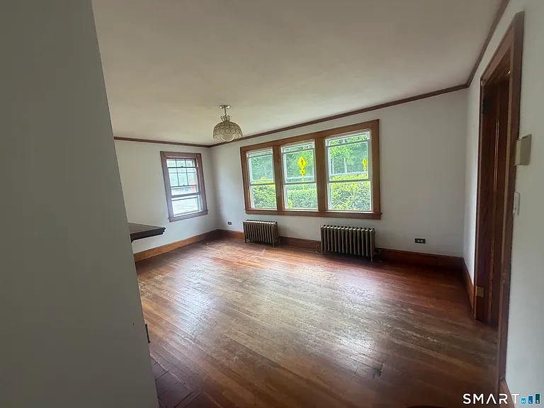 664 Noank Rd — Photo 9