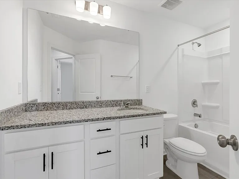 256 Hank Way — Photo 8