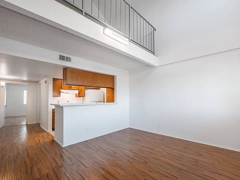 10133 Tujunga Canyon Blvd #12 — Photo 6