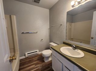 41-47 Castle Royal Dr, Pueblo, CO 81005